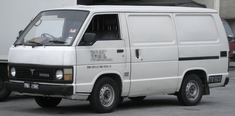 Toyota Hiace: wersje, silniki i wymiary — na co uważać przed zakupem?