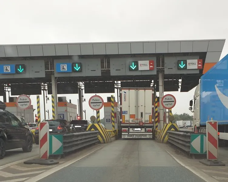 Jak płacić za autostrady