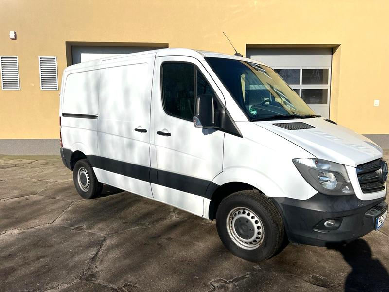 Modele busów roboczych